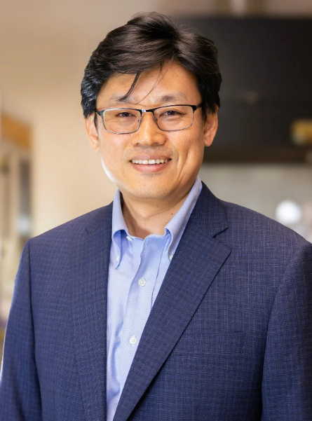 Dr. Woo Hyoung Lee