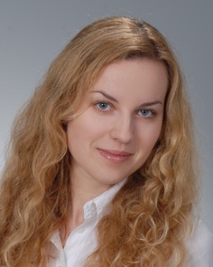 Dr. Magdalena Zamroczyńska