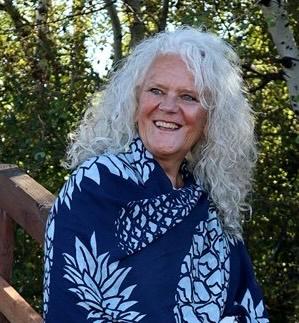 Dr. Valerie Simonsen