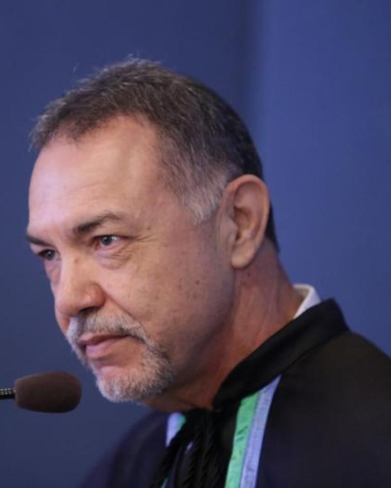 Prof. Paulo Cesar De Morais