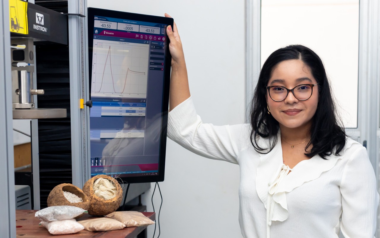 Dr. Gabrielle dos Santos